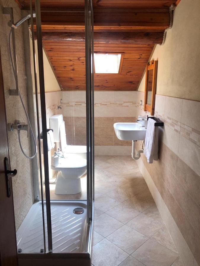 La Mansarda Di Casa Vacanze La Vite Bordogna 外观 照片